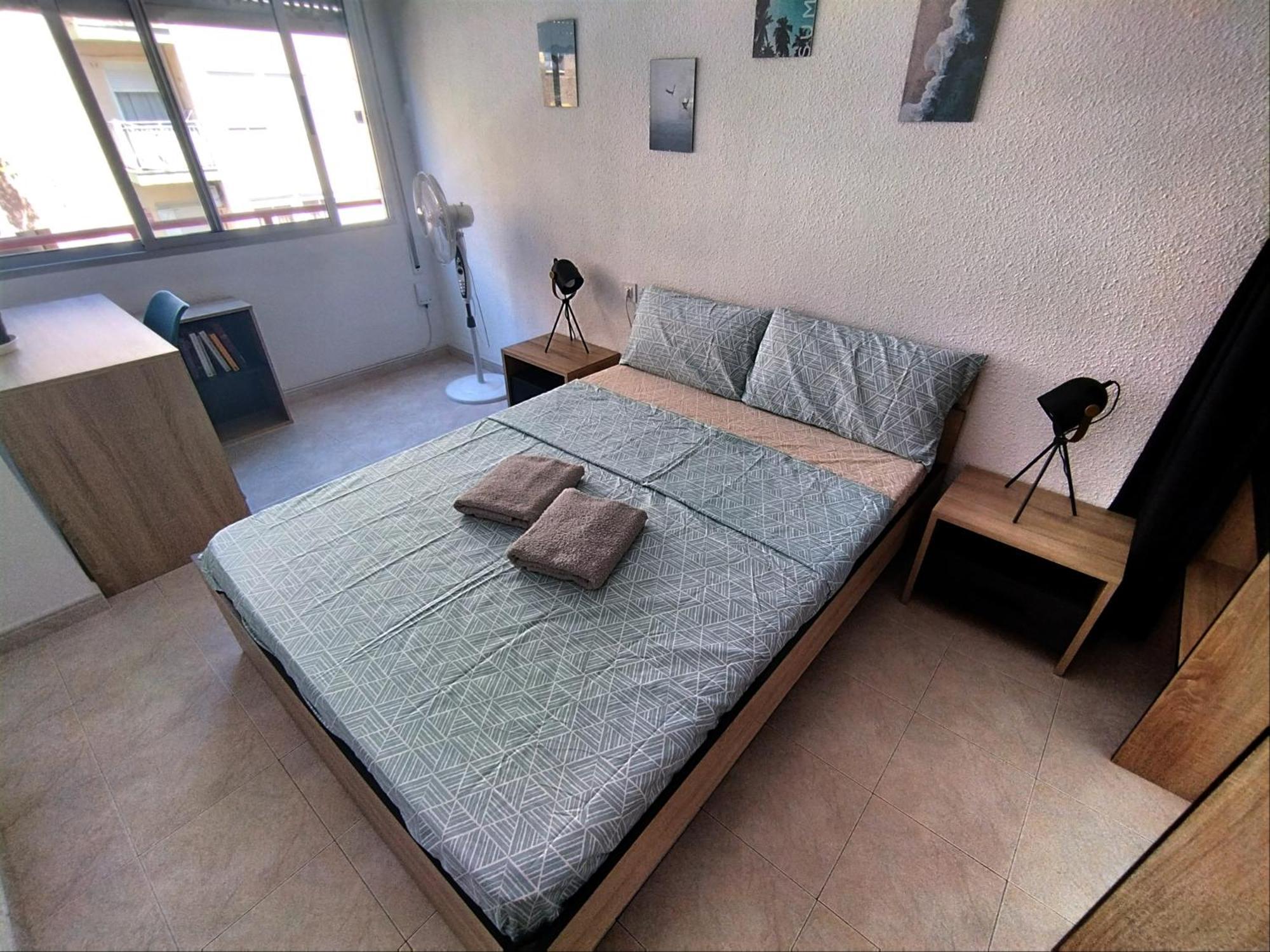 אליקאנטה Habitaciones En Apartamento Compartido W Host מראה חיצוני תמונה
